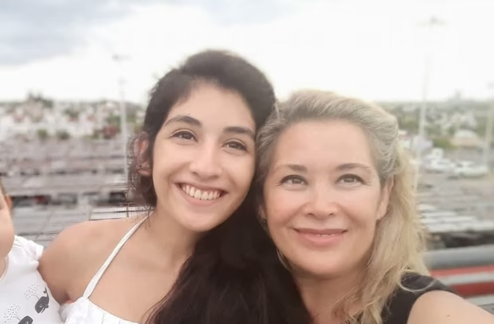 Luna Micaela Giardina y Mariel Zamudio